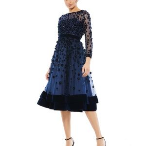 Mac Duggal Elegant Velvet Floral Holiday Party Dress (Size 12)